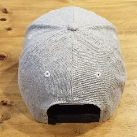 Adidas Hat Cap Snapback Gray Black 3 Stripe One Size Adjustable - Picture 3 of 8